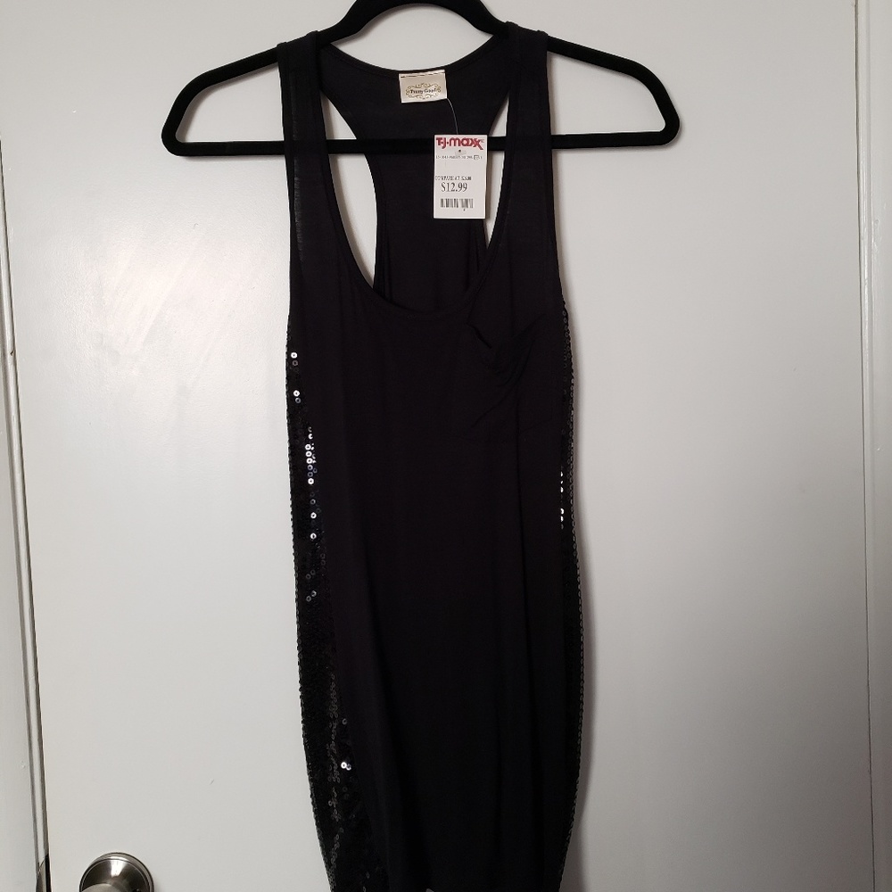 Pretty Good Sequin Detail Tank Top with Pocket